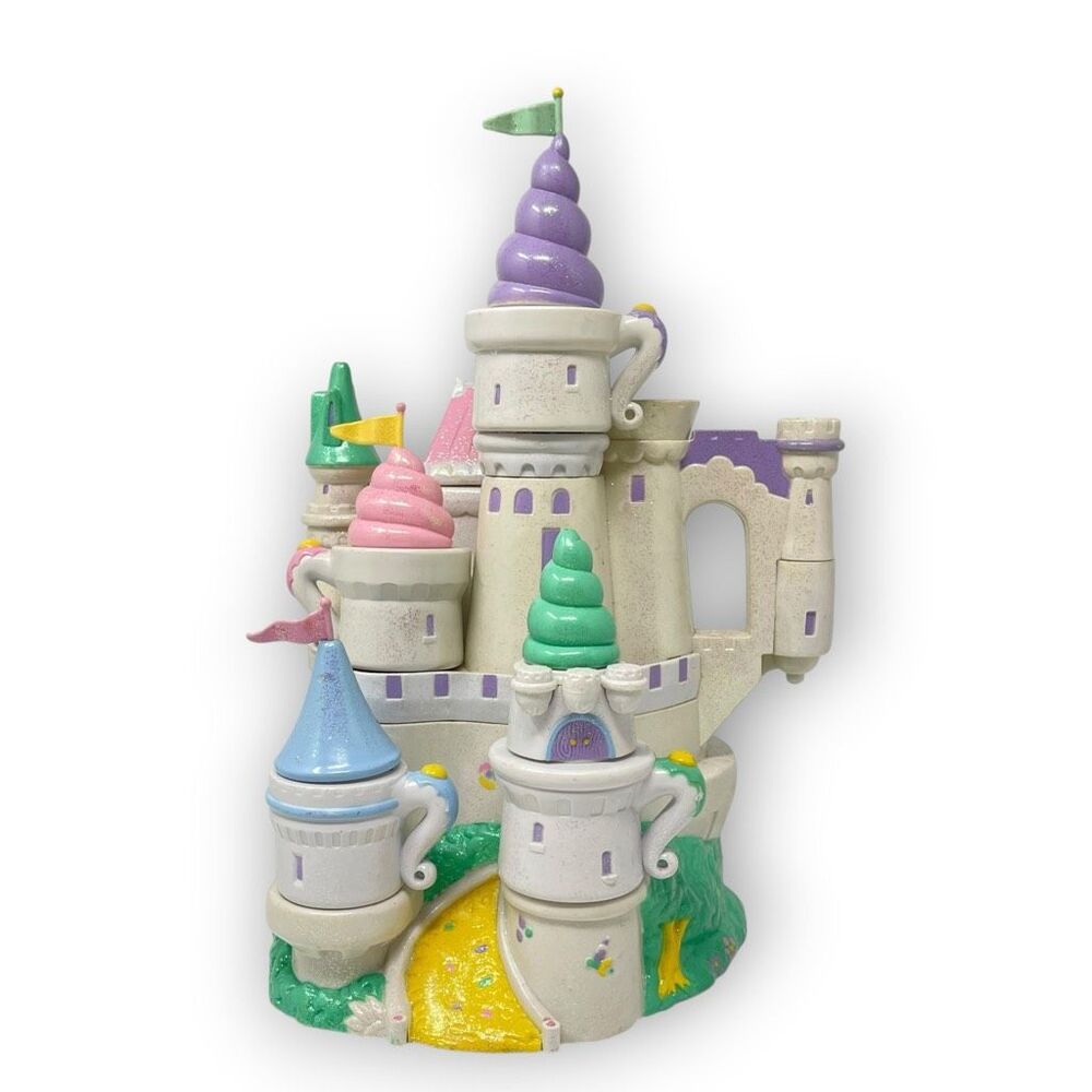 Trendmasters 1995 Vintage Starcastle Magical Tea Party Castle Playset White